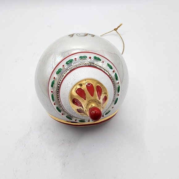 Vintage 1999 Bradford Edition Porcelain Christmas Ornaments An armful of Joy - Picture 7 of 8
